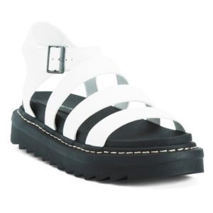 sincerely jules lug sole sandal in white size 9